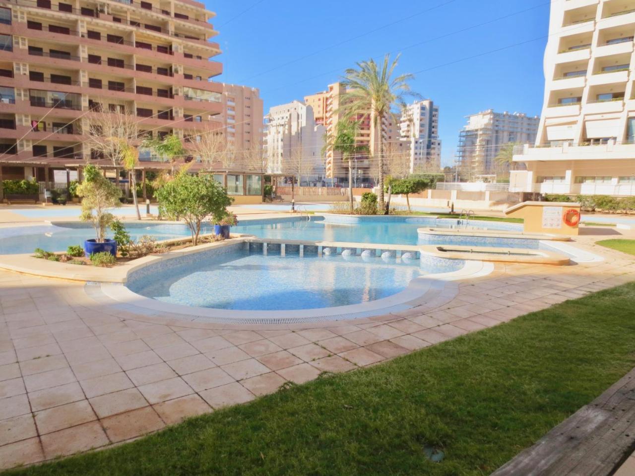 Clubrent - Apartamentos Apolo 16 Calp Exterior foto